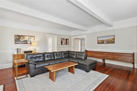 Casa en venta en DeLand, Florida, 4 dormitorios, 275.73 m2 № 1650323 - foto 11
