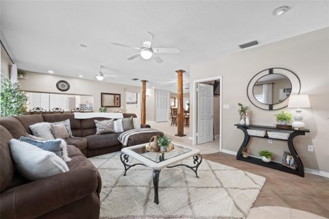 Villa ou maison à vendre à Tampa, Floride: 3 chambres, 292.64 m2 № 2091856 - photo 25