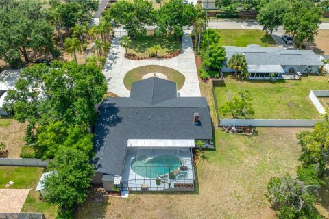 Villa ou maison à vendre à Tampa, Floride: 3 chambres, 292.64 m2 № 2091856 - photo 7