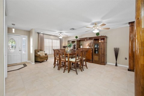 Villa ou maison à vendre à Tampa, Floride: 3 chambres, 292.64 m2 № 2091856 - photo 19