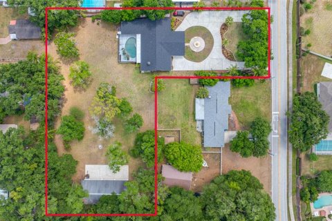 Villa ou maison à vendre à Tampa, Floride: 3 chambres, 292.64 m2 № 2091856 - photo 2
