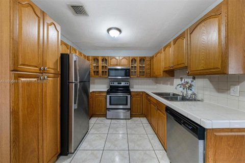 Casa en venta en Lauderhill, Florida, 3 dormitorios, 123.56 m2 № 1790617 - foto 14
