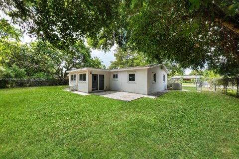 Casa en venta en Lauderhill, Florida, 3 dormitorios, 123.56 m2 № 1790617 - foto 23