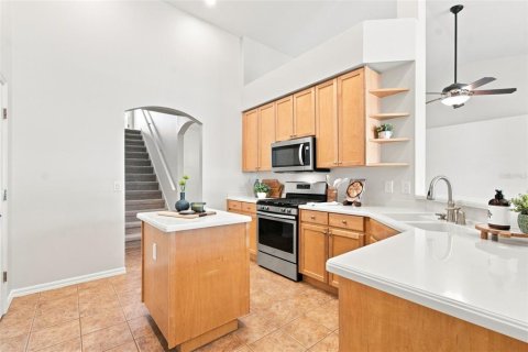Villa ou maison à vendre à Tampa, Floride: 4 chambres, 255.2 m2 № 2313490 - photo 12