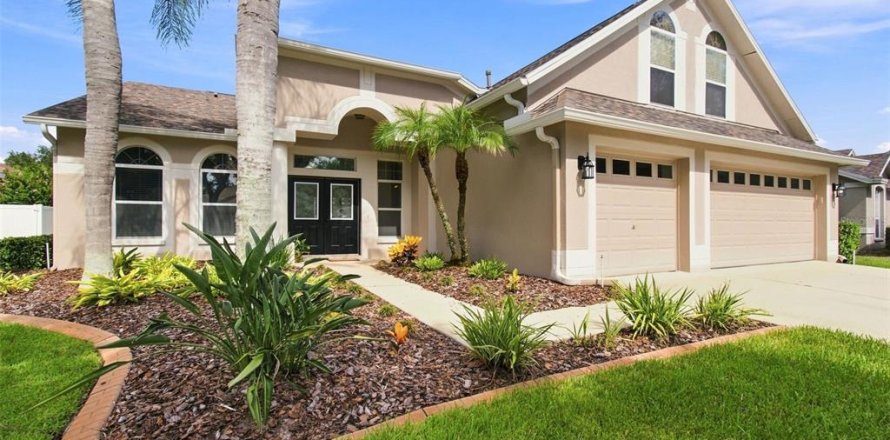 Villa ou maison à Tampa, Floride 4 chambres, 255.2 m2 № 2313490