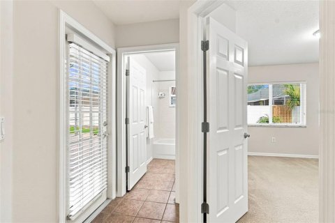 Villa ou maison à vendre à Tampa, Floride: 4 chambres, 255.2 m2 № 2313490 - photo 18