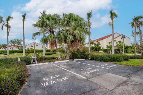 Condominio en alquiler en Saint Petersburg, Florida, 1 dormitorio, 72.46 m2 № 1559257 - foto 23