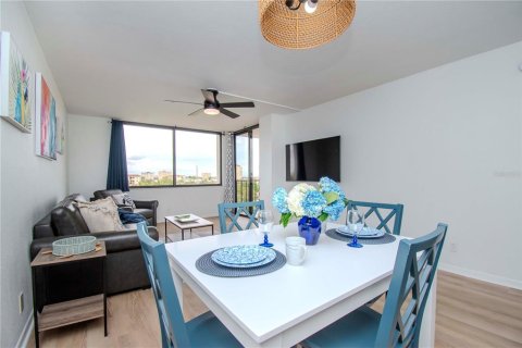 Condominio en alquiler en Saint Petersburg, Florida, 1 dormitorio, 72.46 m2 № 1559257 - foto 9