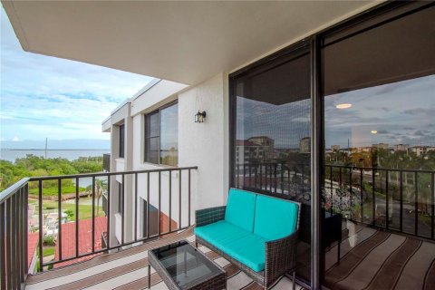 Condominio en alquiler en Saint Petersburg, Florida, 1 dormitorio, 72.46 m2 № 1559257 - foto 22