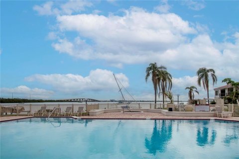 Condominio en alquiler en Saint Petersburg, Florida, 1 dormitorio, 72.46 m2 № 1559257 - foto 25