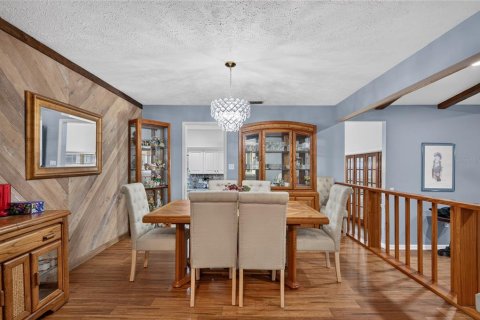 Villa ou maison à vendre à Temple Terrace, Floride: 4 chambres, 273.97 m2 № 2396960 - photo 6