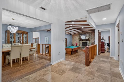Villa ou maison à vendre à Temple Terrace, Floride: 4 chambres, 273.97 m2 № 2396960 - photo 5