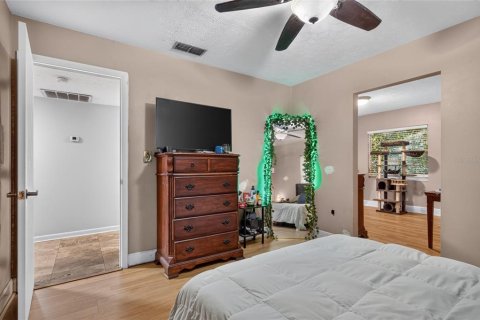 Villa ou maison à vendre à Temple Terrace, Floride: 4 chambres, 273.97 m2 № 2396960 - photo 29