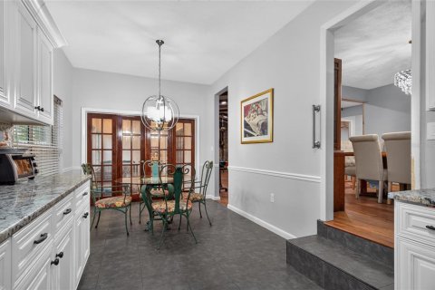 Villa ou maison à vendre à Temple Terrace, Floride: 4 chambres, 273.97 m2 № 2396960 - photo 23