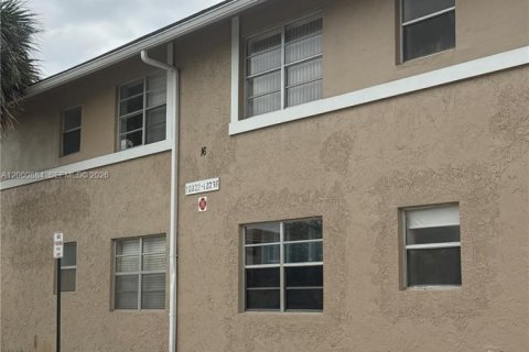 Condominio en venta en Coral Springs, Florida, 2 dormitorios, 71.35 m2 № 2069116 - foto 18