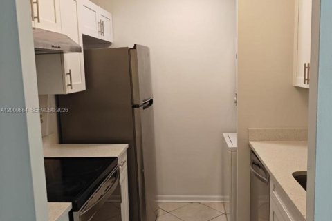 Condominio en venta en Coral Springs, Florida, 2 dormitorios, 71.35 m2 № 2069116 - foto 4