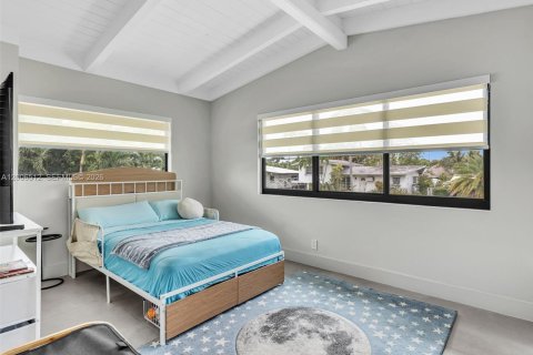Casa en venta en Fort Lauderdale, Florida, 4 dormitorios, 182.27 m2 № 2070786 - foto 18