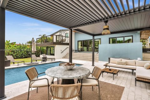 Casa en venta en Fort Lauderdale, Florida, 4 dormitorios, 182.27 m2 № 2070786 - foto 5