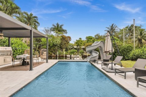 Casa en venta en Fort Lauderdale, Florida, 4 dormitorios, 182.27 m2 № 2070786 - foto 23