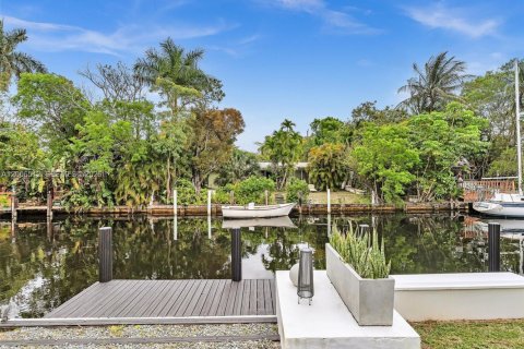 Casa en venta en Fort Lauderdale, Florida, 4 dormitorios, 182.27 m2 № 2070786 - foto 25