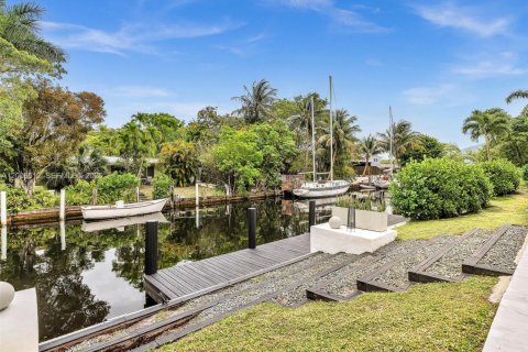 Casa en venta en Fort Lauderdale, Florida, 4 dormitorios, 182.27 m2 № 2070786 - foto 3