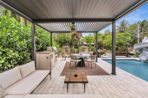 Casa en venta en Fort Lauderdale, Florida, 4 dormitorios, 182.27 m2 № 2070786 - foto 4