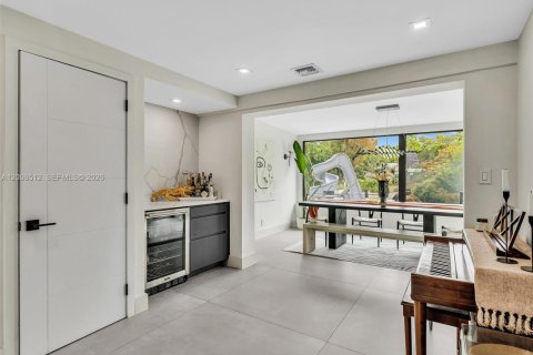 Casa en venta en Fort Lauderdale, Florida, 4 dormitorios, 182.27 m2 № 2070786 - foto 11