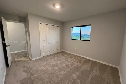Villa ou maison à vendre à Cape Coral, Floride: 4 chambres, 160.91 m2 № 1814262 - photo 25