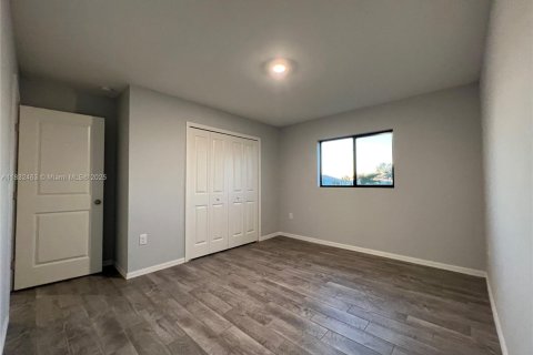 Villa ou maison à vendre à Cape Coral, Floride: 4 chambres, 160.91 m2 № 1814262 - photo 23