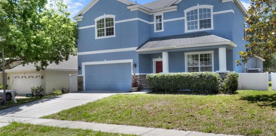 Casa en Deltona, Florida 5 dormitorios, 279.17 m2 № 1743632