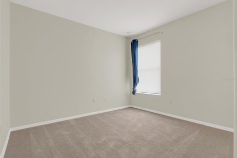 Casa en venta en Deltona, Florida, 5 dormitorios, 279.17 m2 № 1743632 - foto 23
