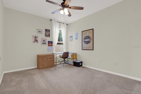 Casa en venta en Deltona, Florida, 5 dormitorios, 279.17 m2 № 1743632 - foto 28