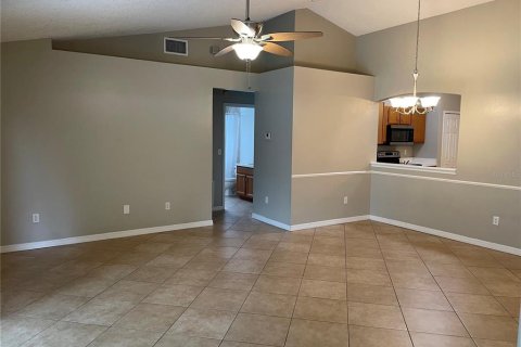 Casa en venta en Orlando, Florida, 3 dormitorios, 131.92 m2 № 1911808 - foto 7