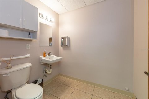 Immobilier commercial à vendre à Palm Coast, Floride: 565.77 m2 № 2131677 - photo 22