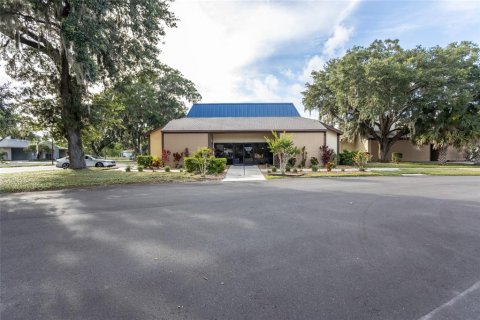 Immobilier commercial à vendre à Palm Coast, Floride: 565.77 m2 № 2131677 - photo 29