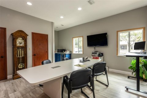 Immobilier commercial à vendre à Palm Coast, Floride: 565.77 m2 № 2131677 - photo 14