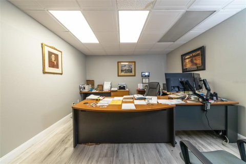 Immobilier commercial à vendre à Palm Coast, Floride: 565.77 m2 № 2131677 - photo 19