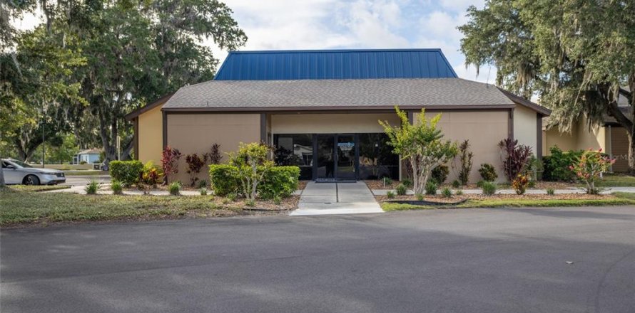 Immobilier commercial à Palm Coast, Floride 565.77 m2 № 2131677