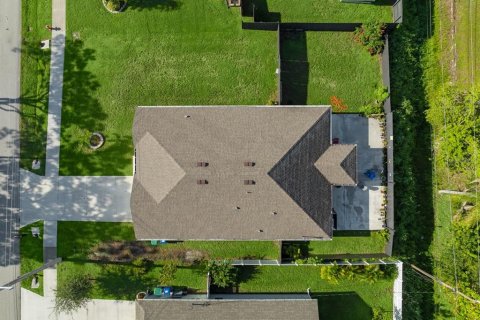 Villa ou maison à vendre à Sebastian, Floride: 4 chambres, 180.14 m2 № 1907150 - photo 2