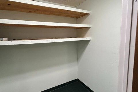 Immobilier commercial à louer à New Port Richey, Floride: 94.3 m2 № 1718911 - photo 7