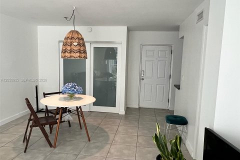 Copropriété à vendre à Miami, Floride: 1 chambre, 67.17 m2 № 2246129 - photo 22