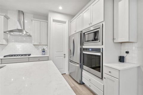 Снять в аренду виллу или дом в Аполло-Бич, Флорида 4 комнаты, 231.7м2, № 1901161 - фото 13