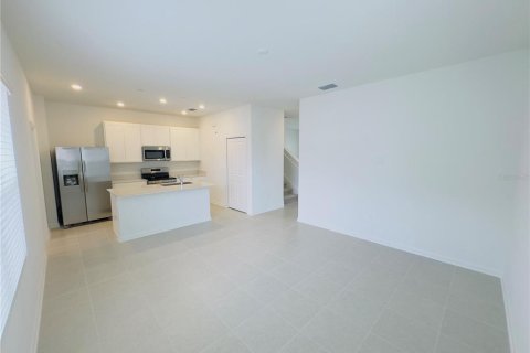 Touwnhouse à vendre à Clermont, Floride: 3 chambres, 163.04 m2 № 2284356 - photo 11