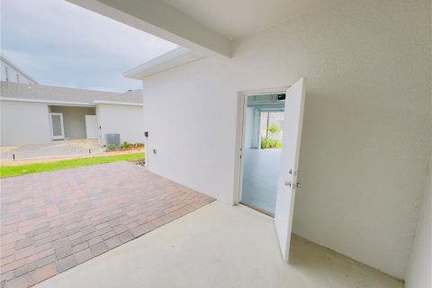Touwnhouse à vendre à Clermont, Floride: 3 chambres, 163.04 m2 № 2284356 - photo 30