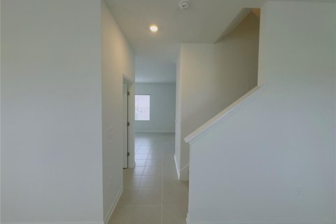 Touwnhouse à vendre à Clermont, Floride: 3 chambres, 163.04 m2 № 2284356 - photo 6