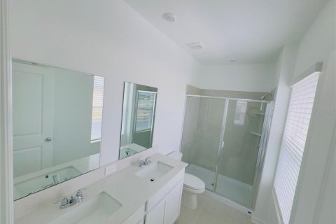 Touwnhouse à vendre à Clermont, Floride: 3 chambres, 163.04 m2 № 2284356 - photo 15