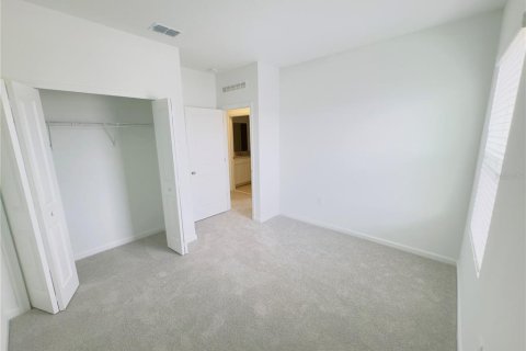 Touwnhouse à vendre à Clermont, Floride: 3 chambres, 163.04 m2 № 2284356 - photo 23