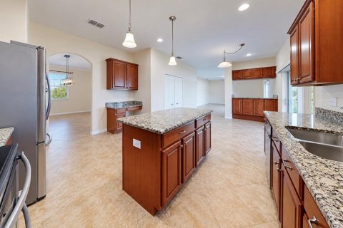 Villa ou maison à vendre à Riverview, Floride: 5 chambres, 342.44 m2 № 2423637 - photo 16
