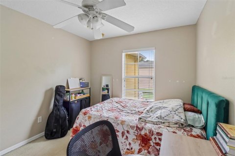 Touwnhouse à vendre à Oviedo, Floride: 3 chambres, 137.5 m2 № 2224883 - photo 17