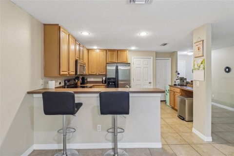 Touwnhouse à vendre à Oviedo, Floride: 3 chambres, 137.5 m2 № 2224883 - photo 9